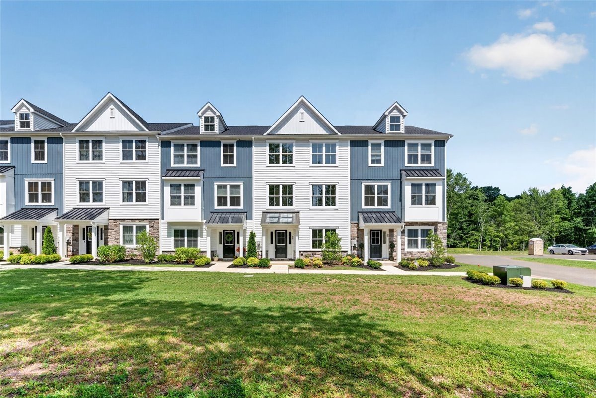 Avondale Walk townhomes
